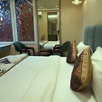 Hotel Anant Inn