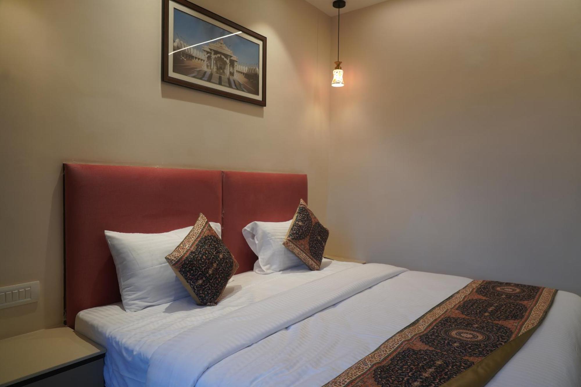 Hotel Anant